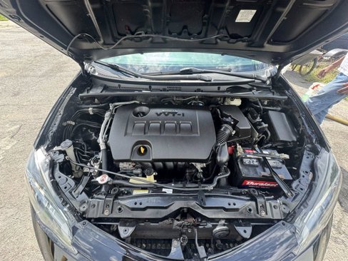 Used 2018 Toyota Corolla L image 9