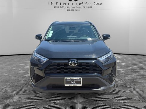 Used 2023 Toyota RAV4 XLE w/ Convenience Package image 2