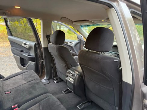 Used 2014 Nissan Pathfinder SV image 17