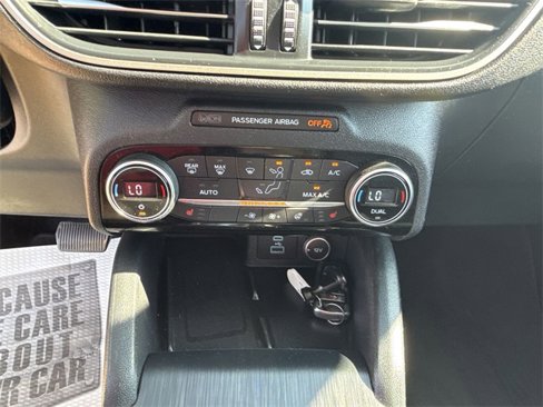 Used 2021 Ford Escape SEL w/ Technology Package image 26