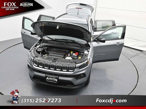 Used 2022 Jeep Compass Latitude w/ Convenience Group image 30