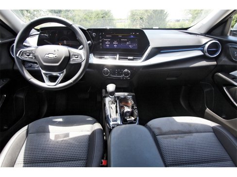 Used 2024 Chevrolet Trax LT w/ Driver Confidence Package image 11