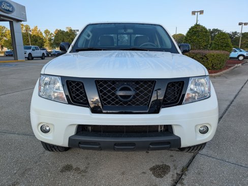 Used 2019 Nissan Frontier SV w/ Value Truck Package image 9