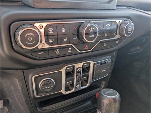 Used 2021 Jeep Gladiator Sport image 21