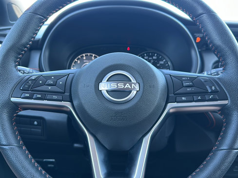 Used 2023 Nissan Kicks SR w/ SR Premium Package image 27