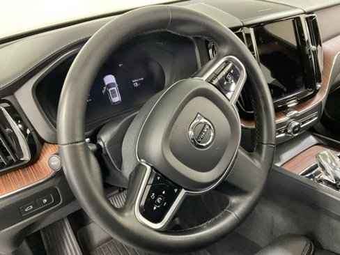 Certified 2023 Volvo XC60 T8 Ultimate w/ Climate Package image 24