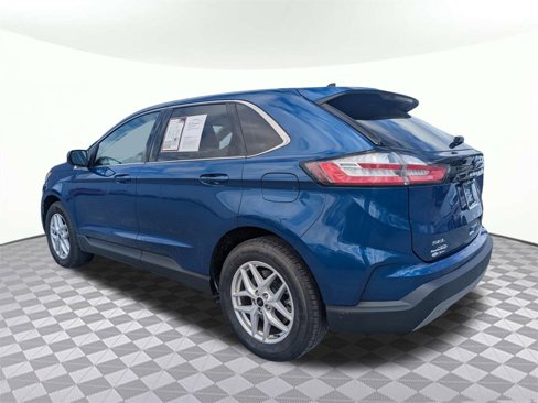 Used 2023 Ford Edge SEL image 5