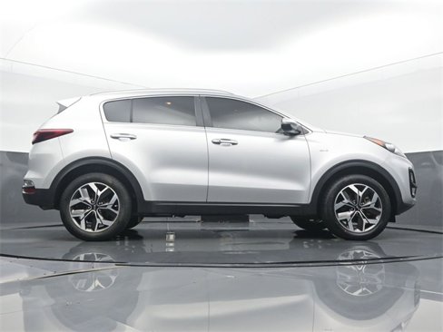 Used 2020 Kia Sportage EX image 52