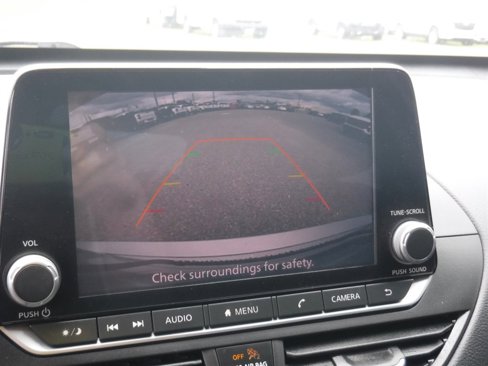 Used 2022 Nissan Altima 2.5 SV image 16