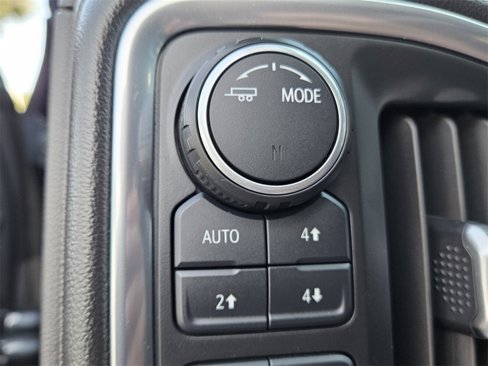 Used 2020 Chevrolet Silverado 1500 RST w/ All-Star Edition image 38