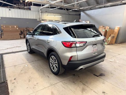 Certified 2022 Ford Escape SEL image 3