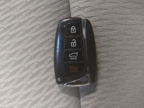 Used 2017 Hyundai Santa Fe Sport w/ 2.4L Value Package 06 image 32