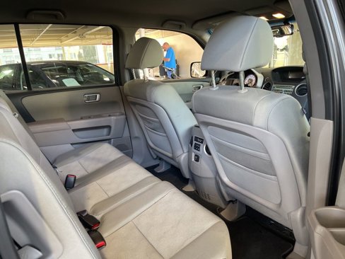 Used 2010 Honda Pilot LX image 15