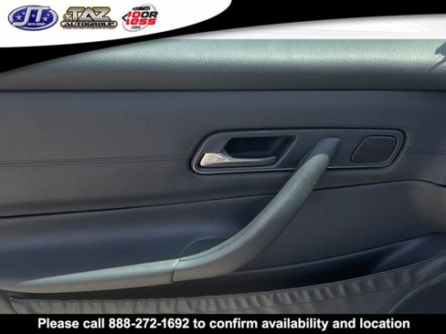 Used 1999 Mercedes-Benz SLK 230 image 11