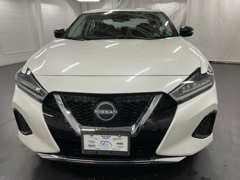 Used 2023 Nissan Maxima SV w/ Floor Mat Group image 3