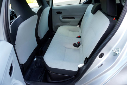 Used 2012 Toyota Prius C One image 11