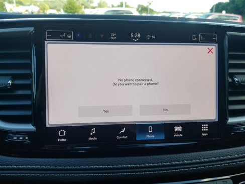 New 2025 Chrysler Pacifica Select image 38