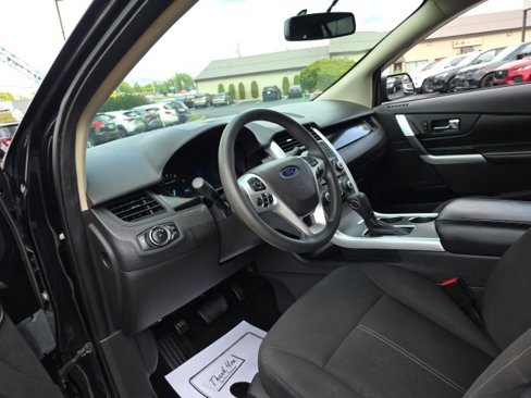 Used 2013 Ford Edge SE image 15
