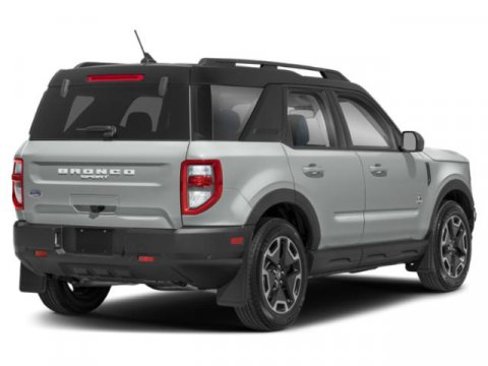 Used 2021 Ford Bronco Sport Outer Banks image 2