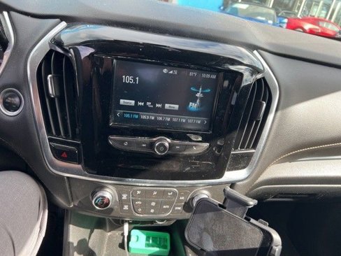 Used 2019 Chevrolet Traverse LS image 17