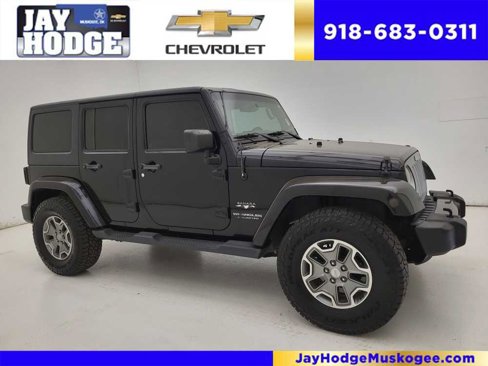 Used 2016 Jeep Wrangler Unlimited Sahara image 1
