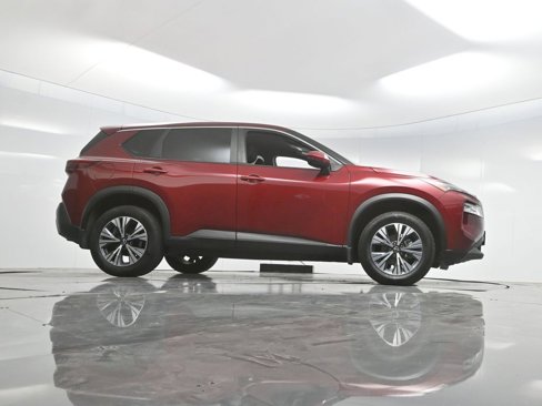 Used 2022 Nissan Rogue SV image 56