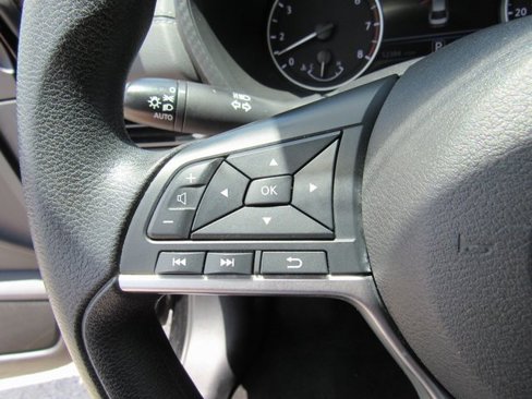 Used 2023 Nissan Sentra SV image 19