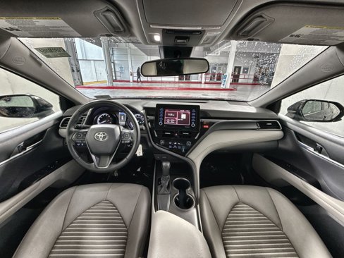 Used 2021 Toyota Camry SE image 22