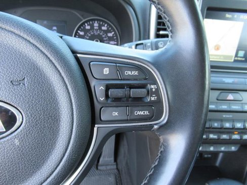 Used 2017 Kia Sportage EX w/ EX Technology Package image 19