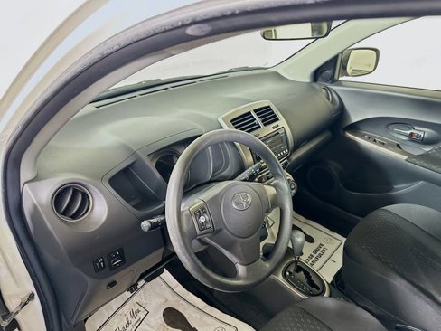 Used 2012 Scion xD image 11
