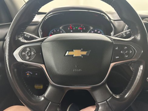Used 2018 Chevrolet Traverse LT image 37