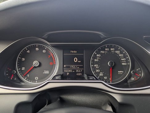 Used 2013 Audi A4 2.0T Premium image 25