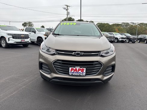 Used 2022 Chevrolet Trax LT w/ Sport Edition image 9