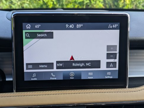 Used 2021 Lincoln Corsair Reserve image 13
