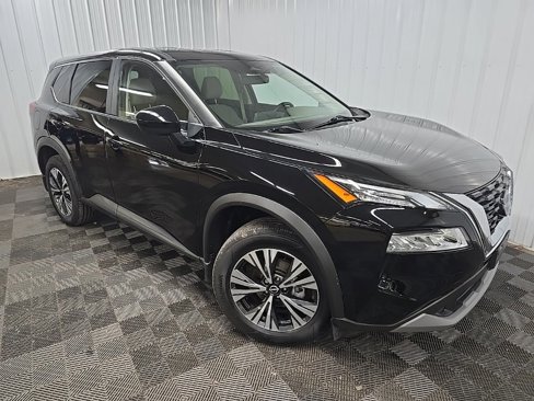Used 2023 Nissan Rogue SV image 7