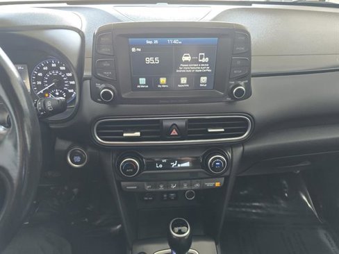 Used 2018 Hyundai Kona Limited image 8