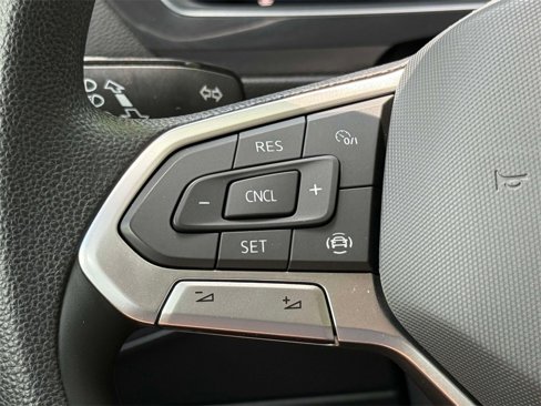 Used 2023 Volkswagen Tiguan S image 32