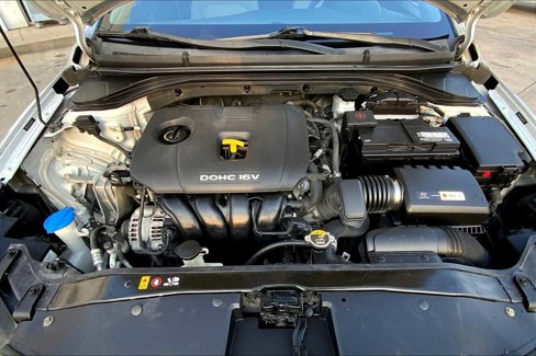 Used 2018 Hyundai Elantra SE image 29