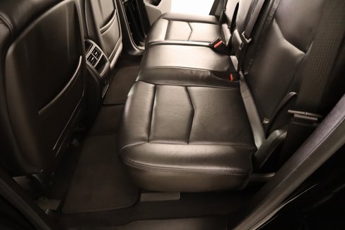 Used 2019 Cadillac XT5 Luxury w/ LPO, Black Ice Package image 13