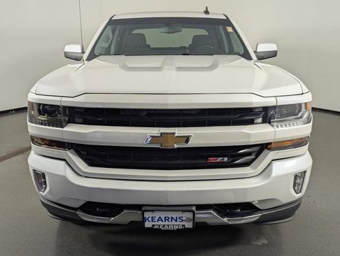 Used 2017 Chevrolet Silverado 1500 LT w/ All Star Edition image 3