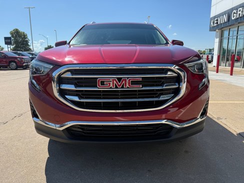 Used 2019 GMC Terrain SLT image 2