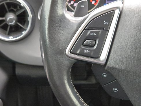 Used 2020 Chevrolet Camaro LT w/ RS Package image 21