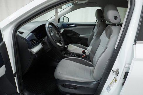 Used 2022 Volkswagen Taos SE image 5