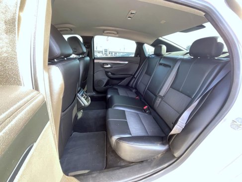 Used 2019 Chevrolet Impala LT image 19