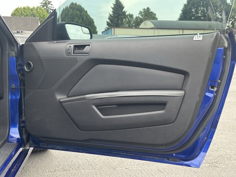 Used 2013 Ford Mustang Coupe image 11