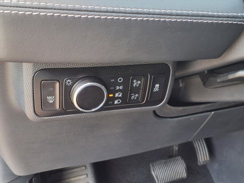Used 2023 Ford Mustang Mach-E Select image 6