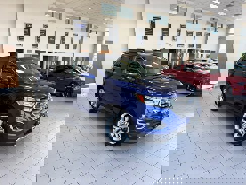 Used 2015 Ford Edge SEL w/ Equipment Group 201A image 7