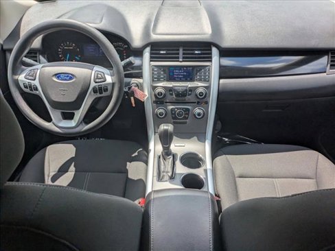 Used 2013 Ford Edge SE image 15