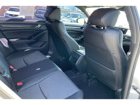Used 2019 Honda Accord Sport image 16