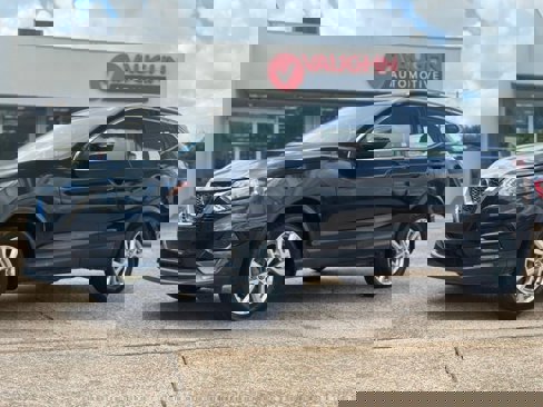 Used 2021 Nissan Rogue Sport SV image 1